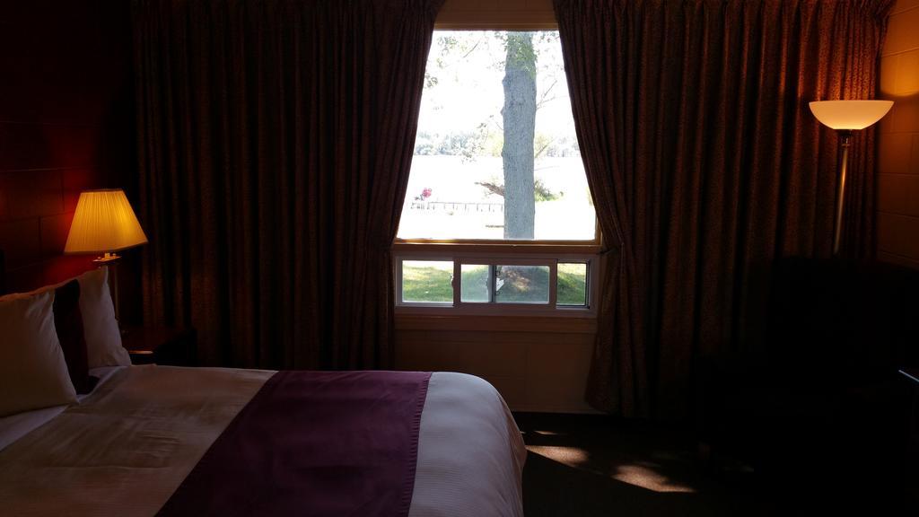 Motel Riverview 3*