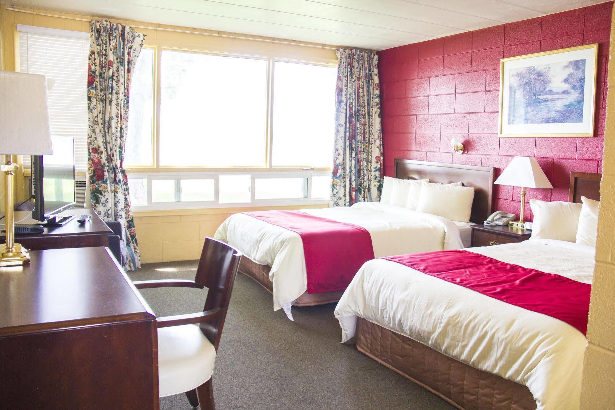 Riverview Motel
